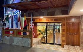 Gran Kunturwasi Hotel Corporativo
